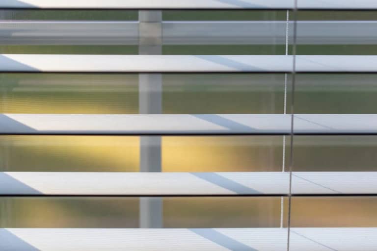Change Window Blinds
