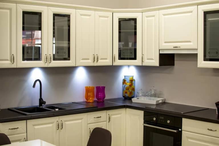 Assemble Kitchen