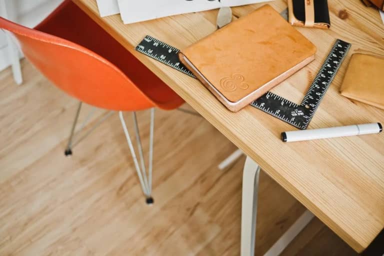 Assemble Table