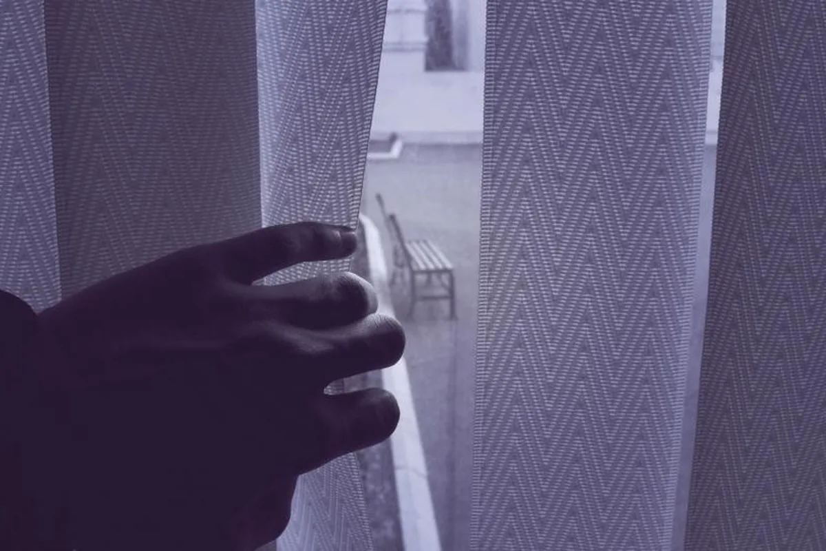 Hang Curtains